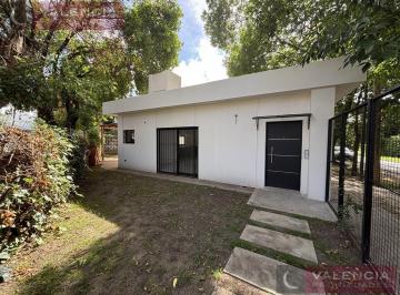 Casa · 100m² · 4 Ambientes · 1 Cochera · Casa en Venta La Mejor Zona del Golf