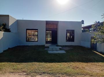 Casa · 115m² · 3 Ambientes · 2 Cocheras · Venta Exclente Casa 3 Ambientes a Estrenar Duggan, San Antonio de Areco