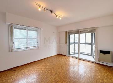 Departamento · 40m² · 2 Ambientes · Departamento 2 Ambientes con Balcón en Flores