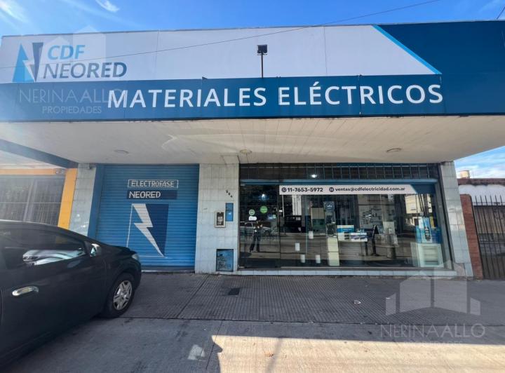 Local comercial · 419m² · 1 Ambiente · 1 Cochera