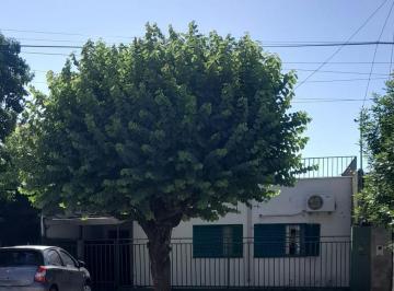 Casa · 360m² · 5 Ambientes · Casa en San Miguel de Tucumán