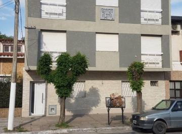 Departamento Venta de 2 ambientes · Venta de Depto. de 2 Amb. en San Clemente del Tuyu