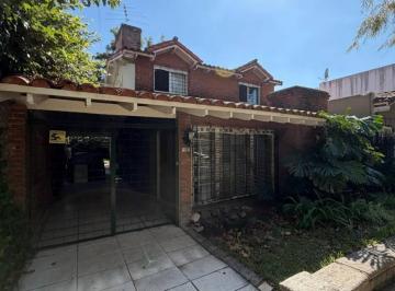 Casa · 200m² · 4 Ambientes · 2 Cocheras · Casa 4 Ambientes Punta Chica Mejor Zona de San Fernando Oportunidad
