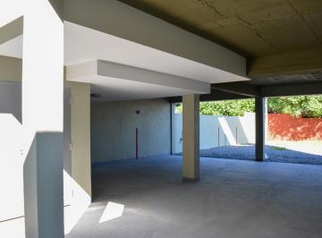 Garage · 12m² · 1 Cochera · Cochera Descubierta en Venta - 12 m² - La Plata