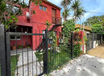 PH · 50m² · 4 Ambientes · PH de 4 Ambientes en Alquiler en San Isidro