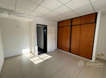 Casa · 100m² · 3 Ambientes · 1 Cochera · Impecable Dúplex 3 Amb. con Jardín y Cochera