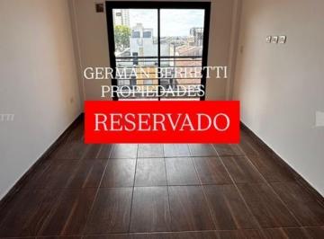 Departamento · 45m² · 2 Ambientes · Departamento en Venta en Lanús Oeste, Lanús, G. B. a. Zona Sur
