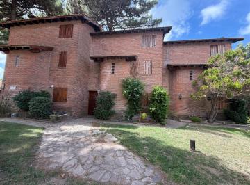 PH · 86m² · 3 Ambientes · 1 Cochera · PH en Pinamar