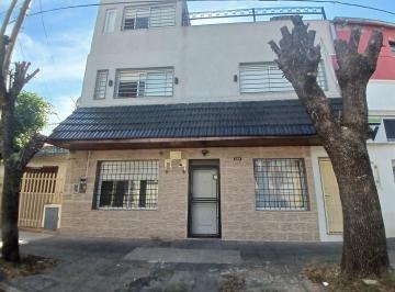 PH · 70m² · 4 Ambientes · P. H Planta Baja 4 Ambientes en Zona Residencial