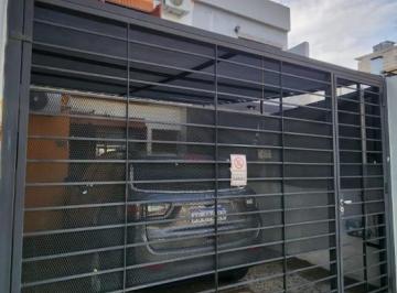 Departamento · 115m² · 5 Ambientes · Duplex en Venta, Calle Nux No 664