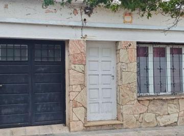 Casa de 4 ambientes, Córdoba · Alta Cordoba Ideal Inversor! 2 Dorm Patio Gde Asador!