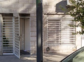 Departamento de 1 ambiente, Abasto · Dueño Monoambiente Entrada Independiente y Patio