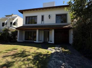 Casa · 240m² · 5 Ambientes · 2 Cocheras · Casa en Alquiler en Country Maschwitz Club – 4 Amb.