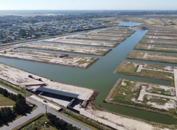 Terreno · 500m² · Terreno Funes Lakes