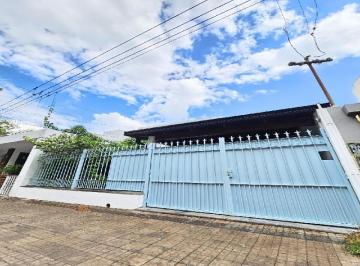 Casa · 151m² · 7 Ambientes · Casa en Venta - 3 Dorm. 2 Baños - La Plata