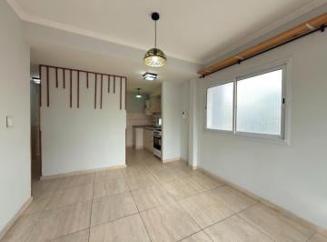 general-san-martin-san-martin-centro-venta-departamento-2-ambientes · Departamento de 2 Ambientes con Balcon