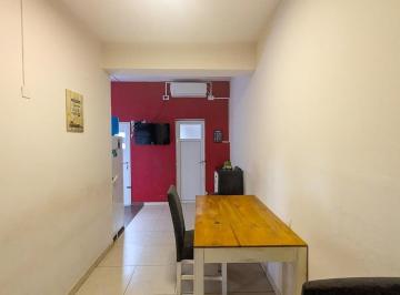 Imagen 1 - Casa interna de 2 dormitorios con 2 patios, parcialmente reciclada. - · Casa Interna de 2 Dorm. con 2 Patios, Parcialmente Reciclada.