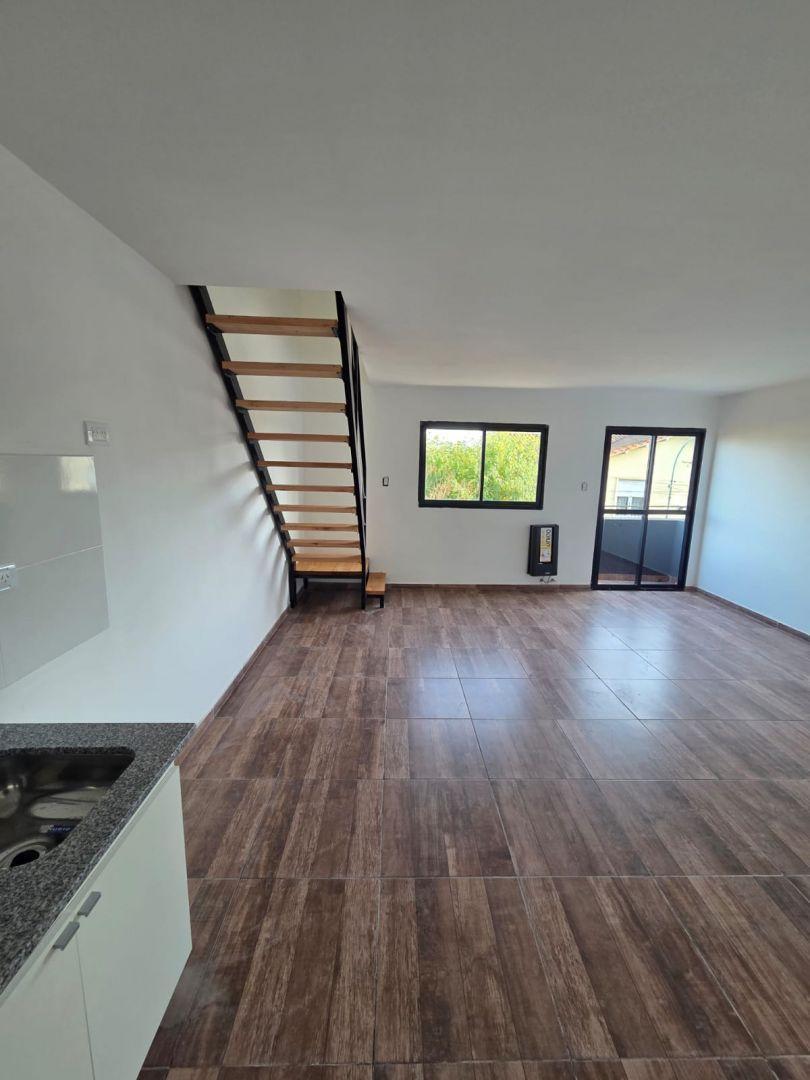 Dúplex 3 amb, 60m² a estrenar con balcón y patio — Don Bosco