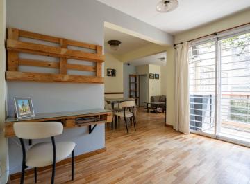 Departamento · 44m² · 2 Ambientes · 2 Ambientes Amoblado con Amplio Balcón en Alquiler Temporario en Chacarita