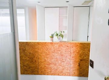 Oficina comercial de 7 ambientes, San Telmo · Oficina Y/o Vivenda en San Telmo