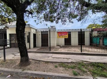 Casa · 166m² · 7 Ambientes · 1 Cochera · Venta Casa 4 Dorm. Las Palmas