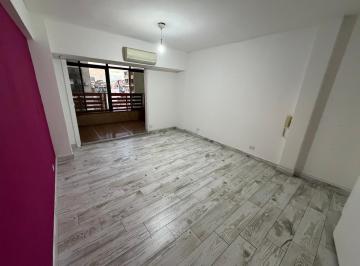 Departamento · 27m² · 1 Ambiente · Monoambiente con Amplio Balcón en Piso 14!
