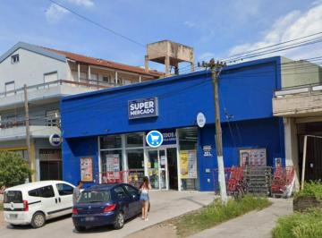 Local comercial , Villa Gesell · Venta - Local Más Terreno de 2134 m²