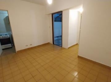 Departamento · 30m² · 2 Ambientes · Departamento 2 Ambientes con Patio. Apto Profesional.