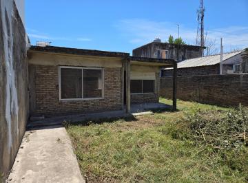 Casa de 4 ambientes, Almirante Brown · Casa en Venta Claypole.