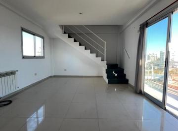 Departamento · 68m² · 3 Ambientes · 1 Cochera · Venta Triplex de Dos Dorm. en La Plata