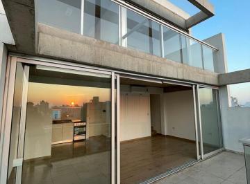 Departamento · 77m² · 3 Ambientes · 1 Cochera · Venta Departamento Estilo Duplex con Cochera en La Plata