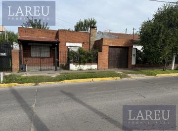 Casa · 155m² · 4 Ambientes · 1 Cochera · Casa Sin Expensas a 3 Cuadras de Panamericana Km 53 del Ramal