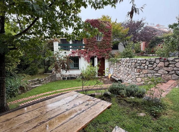 Casa · 249m² · 3 Ambientes