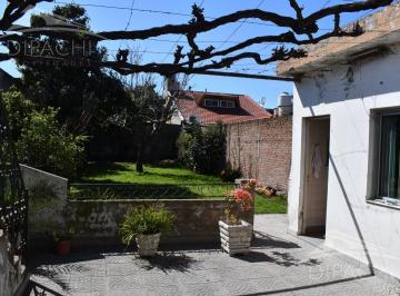 Casa · 160m² · 3 Ambientes · 2 Cocheras · Venta Casa 4 Ambientes en Gerli