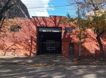 Bodega-Galpón · 490m² · Galpón Depósito 490 m² Techo Loza en Barracas - Alquiler