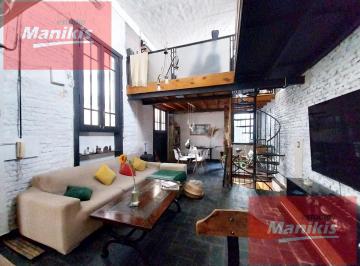 PH · 96m² · 3 Ambientes · Alquiler PH en Boulevard Caseros - San Telmo