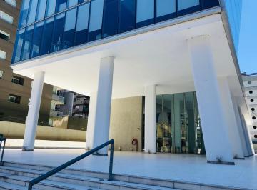 Oficina comercial · 70m² · 1 Ambiente · 1 Cochera · Alquiler Oficina 70 m² Totales con Cochera en Regatta Oficinas - Alberdi 431 - Olivos