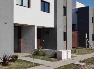 PH · 120m² · 3 Dormitorios · 2 Cocheras · Dúplex en Venta 3 Dorm en Introva Housing - Financiación Exclusiva