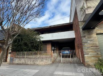 Terreno · 320m² · Lote en Venta en Zona Estrategica de Liniers con Gran Potencial 1040 m Construibles