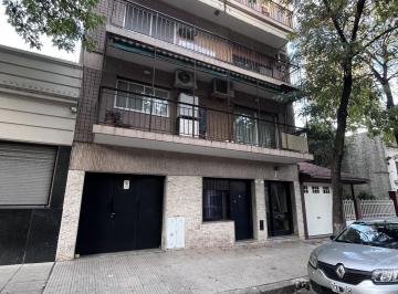 Departamento · 88m² · 6 Ambientes · Dpto 6 Amb | Balcon | Terraza Propia | Oportunidad U$s120k