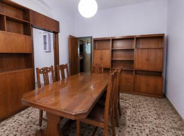 Casa · 125m² · 3 Ambientes · Venta, Casa, 3 Ambientes, Lavadero, Patio, Pileta, Terraza, Cochera, Merlo