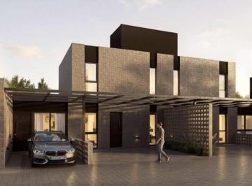 Casa · 92m² · 3 Ambientes · 1 Cochera · Duplex en Venta en Quebrada de Manantiales. 2 Dorm.,2 Baños