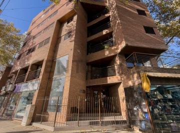 Departamento · 200m² · 4 Ambientes · 1 Cochera · Departamento en Alquiler en La Plata