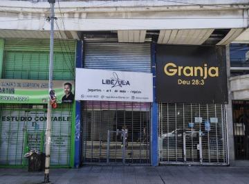 Local comercial · 40m² · Local a La Calle San Martin Centro. Frente Vidriado