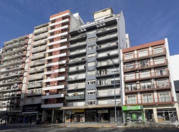 Departamento · 35m² · 2 Ambientes · Dos Ambientes Lateral Luminoso en Zona Centro Bajas Expensas