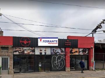 Local comercial , Almirante Brown · Alquiler de Local en Adrogue, Importante Ubicacion Sobre Av Principal