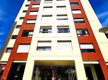 Departamento de 3 ambientes, Quilmes · Se Vende Departamento de Categoría en Quilmes Centro, (2 Habitaciones, Apto Banco).