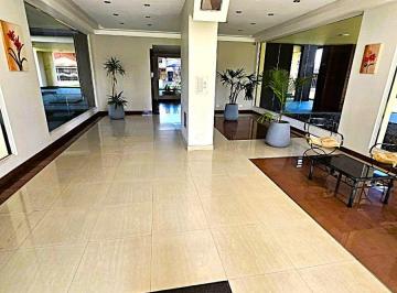 Departamento de 3 ambientes, Quilmes · Venta de Departamento de Categoría - Quilmes Centro - 2dorm. Losa Radiante. Adm. Mascotas. Apto Bco.
