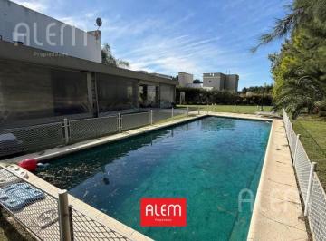 Casa · 1164m² · 5 Ambientes · Casa en Venta y Alquiler en Canning | Malibu