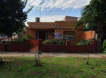 Casa de 1 ambiente, Almirante Brown · Casa + Dpto en Venta